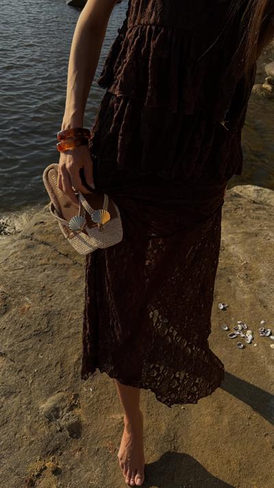 Bej Hasır Midye Kabuklu Parmak Arası Düz Terlik