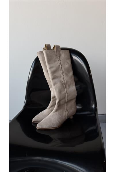 Bej Süet Dizaltı Kadın Çizme Minik Gold Troklu