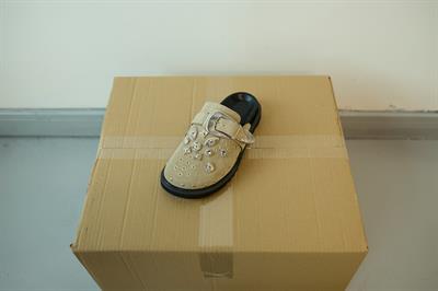 Bej Süet Hakiki Deri Kemerli Tokalı Burnu Kapalı Kadın Terlik