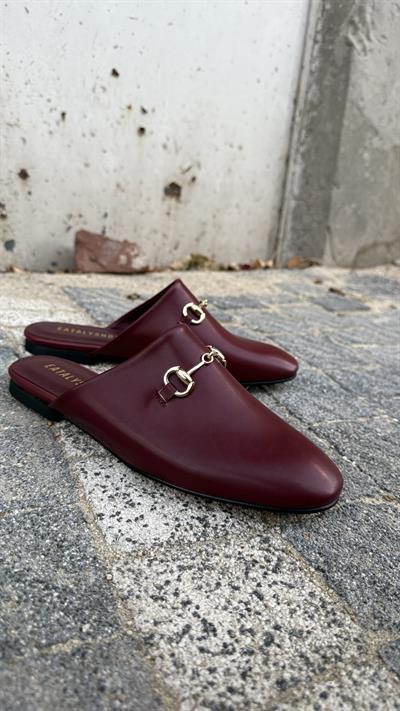 Bordo Cilt Tokalı Düz Model Terlik