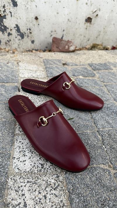 Bordo Cilt Tokalı Düz Model Terlik