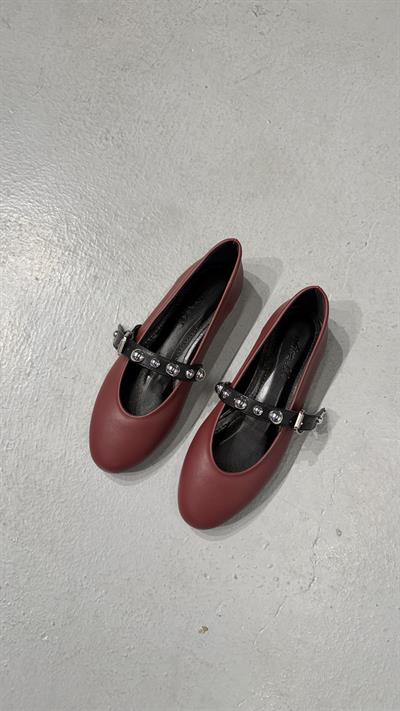 Bordo Düz Siyah Kemer Tokalı Bantlı Basic Babet