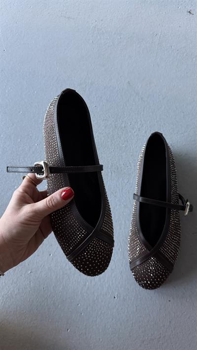 Elyra Acıkahve Taşlı Balerin Babet