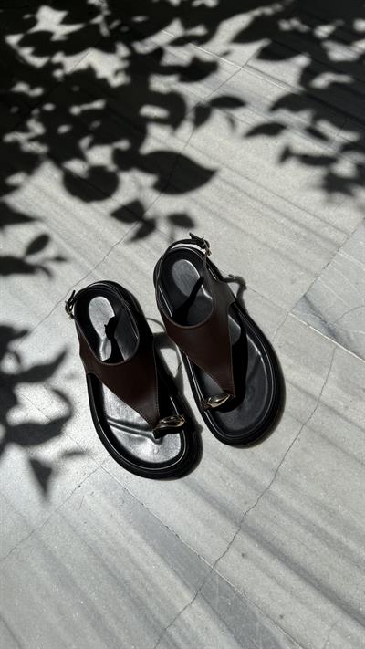 Gold Yüzük Modelli Acıkahve Sandalet 