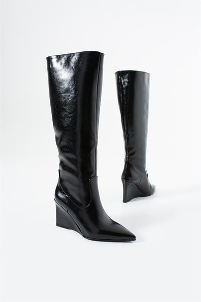 Harper Sivri Burun Dolgu Topuk Siyah Kadın Çizme