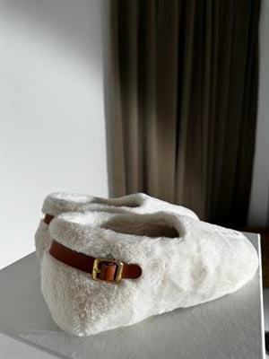 Judi Bej Tüylü Yumoş Ev Ayakkabı 