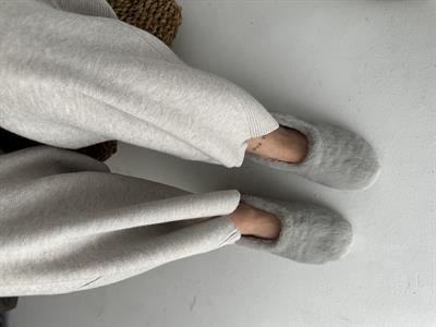 Judi Gri Tüylü Yumoş Ev Ayakkabı 