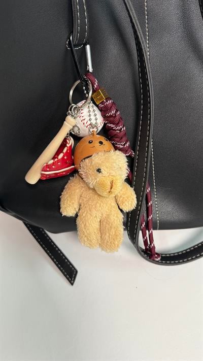 Kasklı Ayıcık Anahtarlık Charm