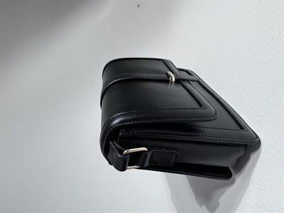 Layo Siyah Önden Kapaklı Kadın Çanta