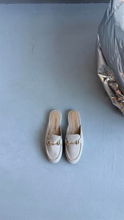 Liora Soft Touch Bej Deri Terlik