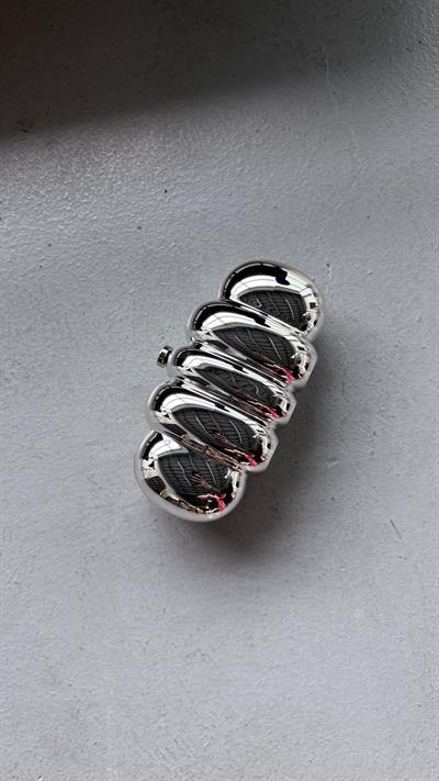 Lunara Metal Clutch