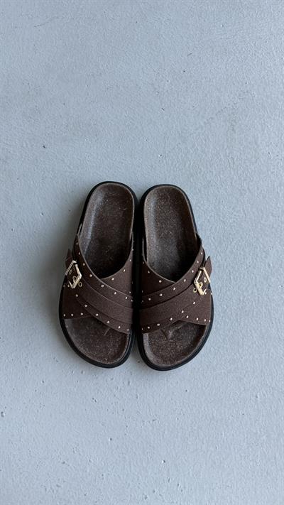 Mocca Muse Acıkahve Tokalı Comfort Terlik