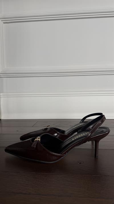 Noi Acıkahve Tokalı Sivri Burun Topuklu