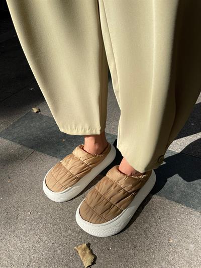 Poppy Saman Paraşüt