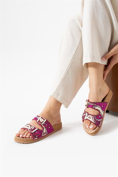 Renkli Taşlı Boncuk İşlemeli Deri Çift Bantlı Terlik