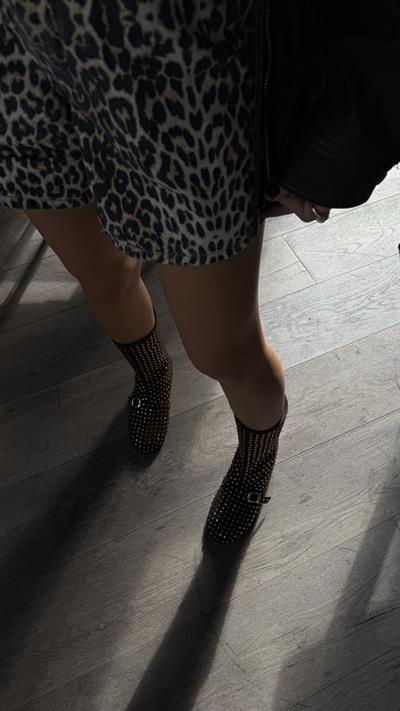 Shila Kahve Taşlı Fermuarlı Bot 