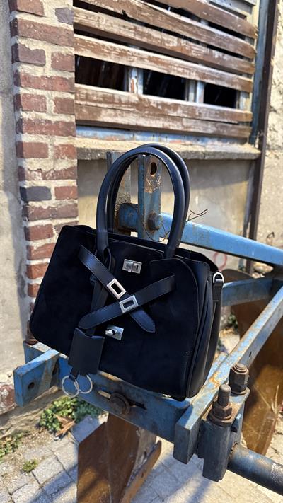 Siyah Gabriel Cilt Silver Aksesuarlı Çanta 