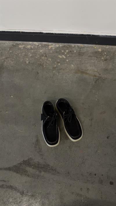 Siyah Süet Bağcıklı Kadın Ayakkabı