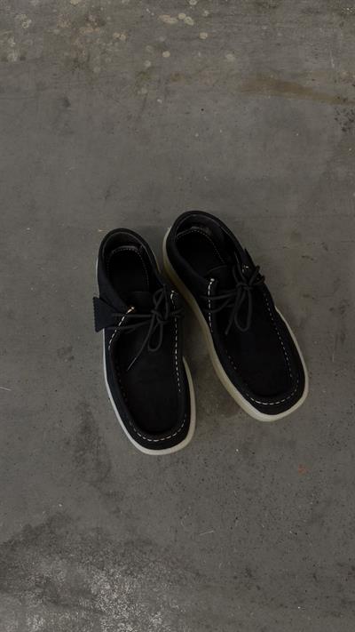 Siyah Süet Bağcıklı Kadın Ayakkabı