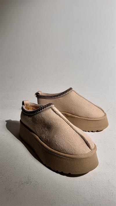 Süet Yüksek Taban Bilekte Terlik Bot Bej