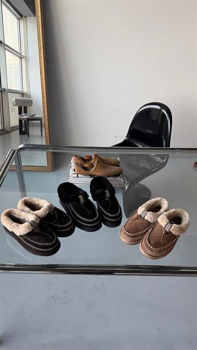 Taba Hakiki Süet Deri Dikişli Kürklü Kadın Makosen Terlik