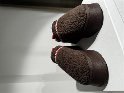 Tofie Bitter Peluş Kadın Bot