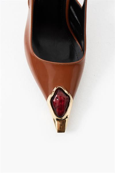 Velmore Premium Taş Aksesuarlı Taba İnce Topuk Kadın Ayakkabı