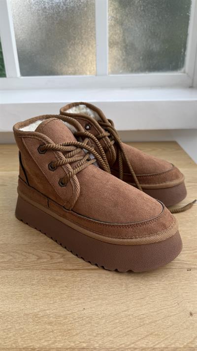 Yüksek Taban Taba Rengi Bağlamalı İçi Tüylü Kışlık Bot