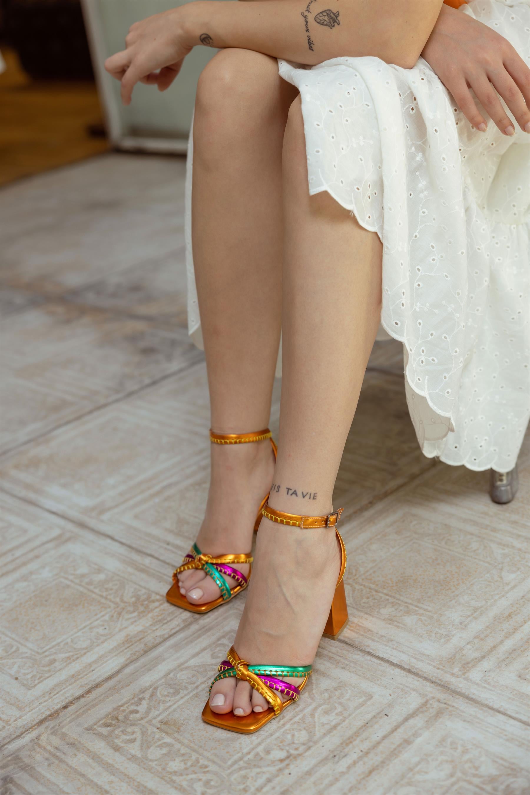 229-3004 Oranj Metalik Multi 