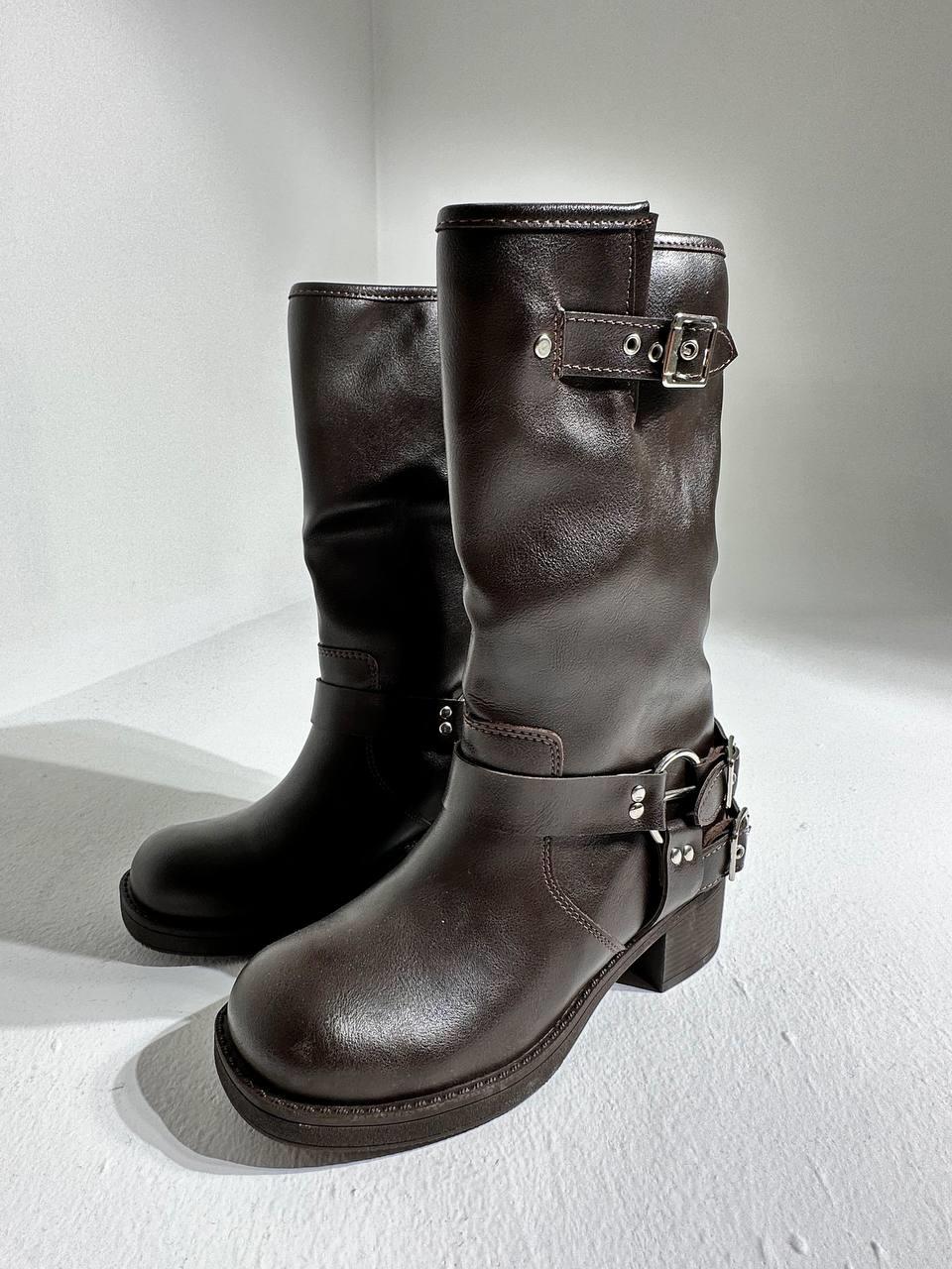 3002 Acı KahveTokalı Kadın Çizme