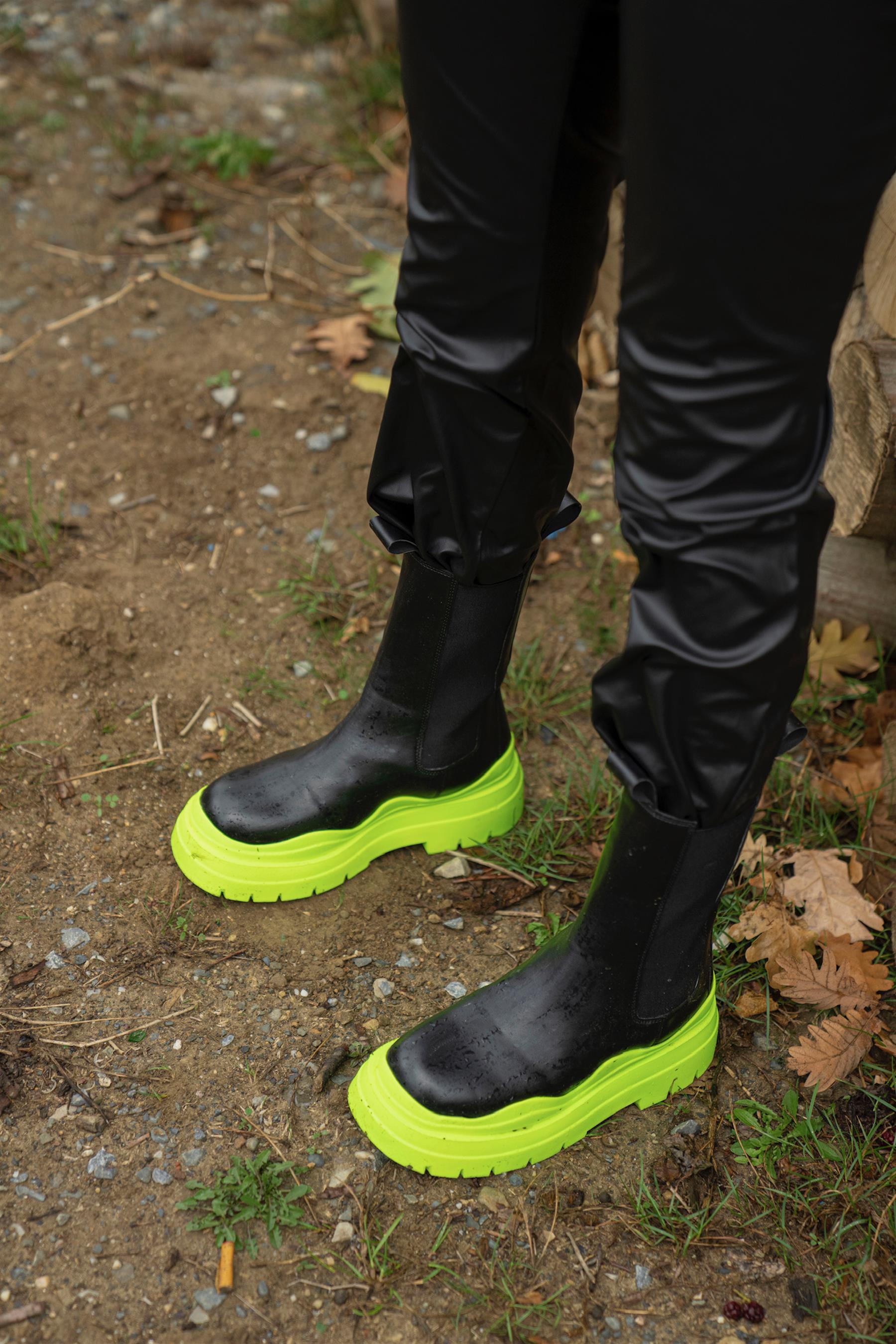 301 Neon Yeşil Cilt