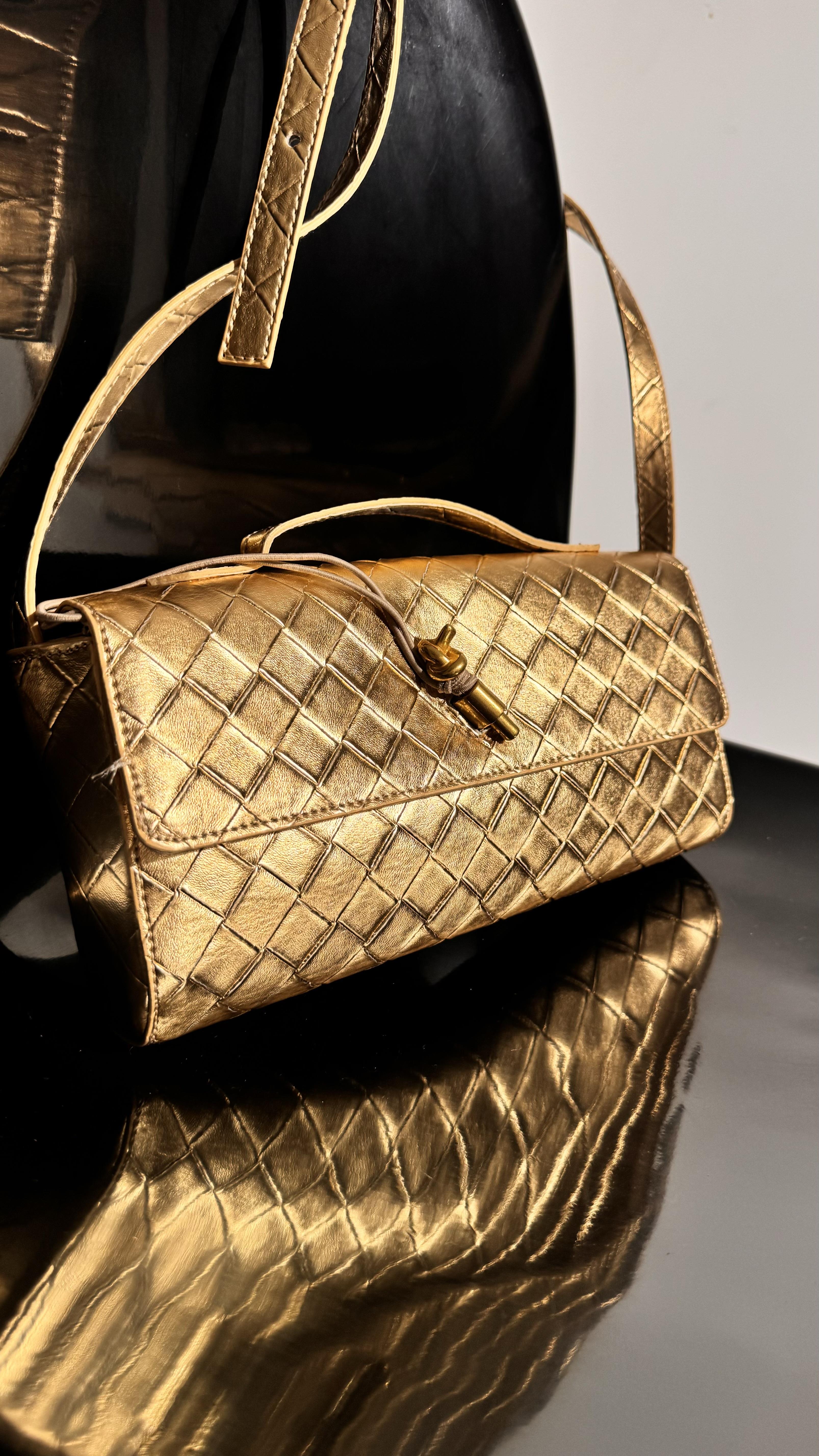 Bonetta Gold Baklava Desenli Gold Pimli Çanta