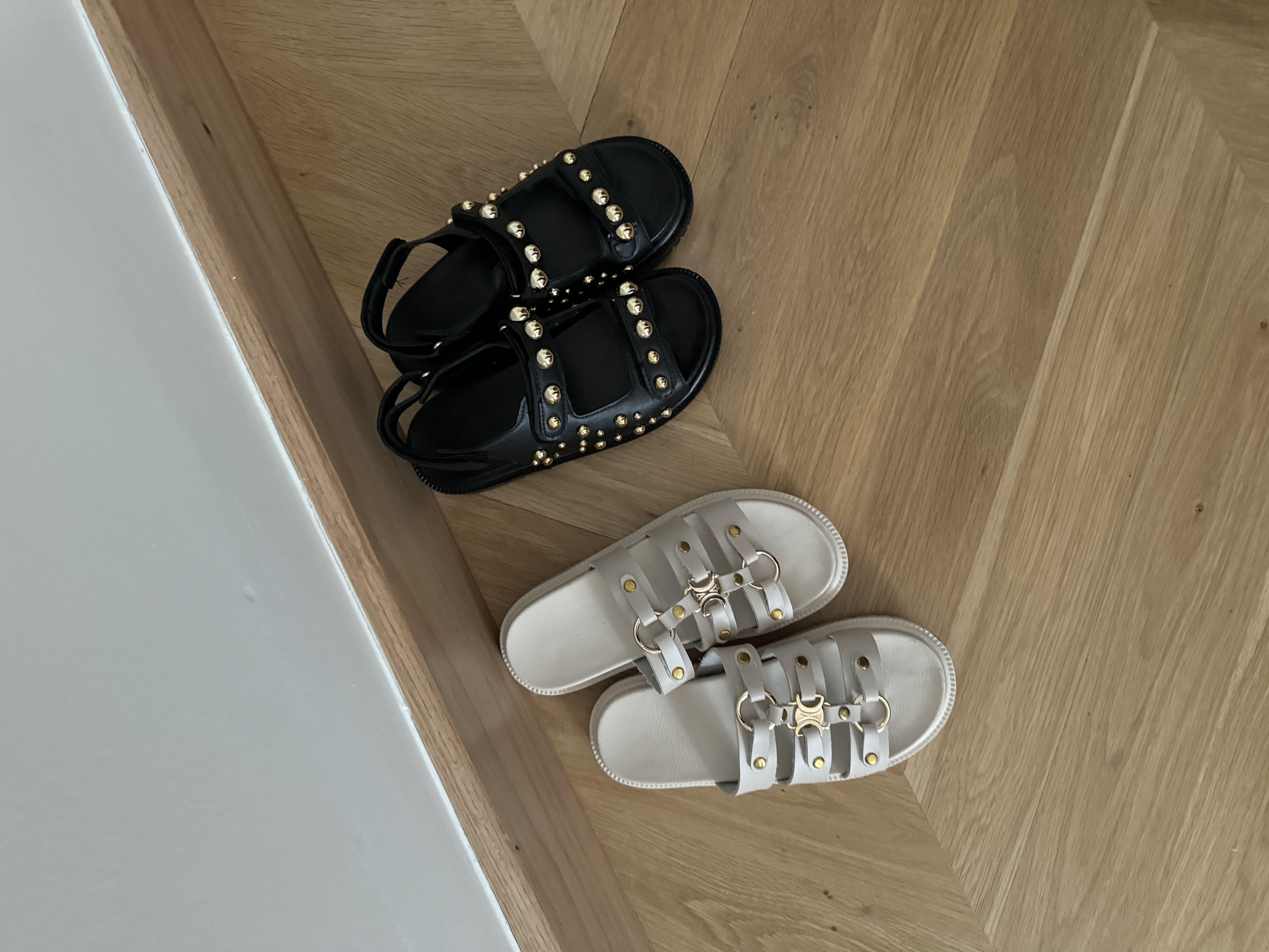 Cell Bej 3 Bantlı Toka Detaylı Terlik