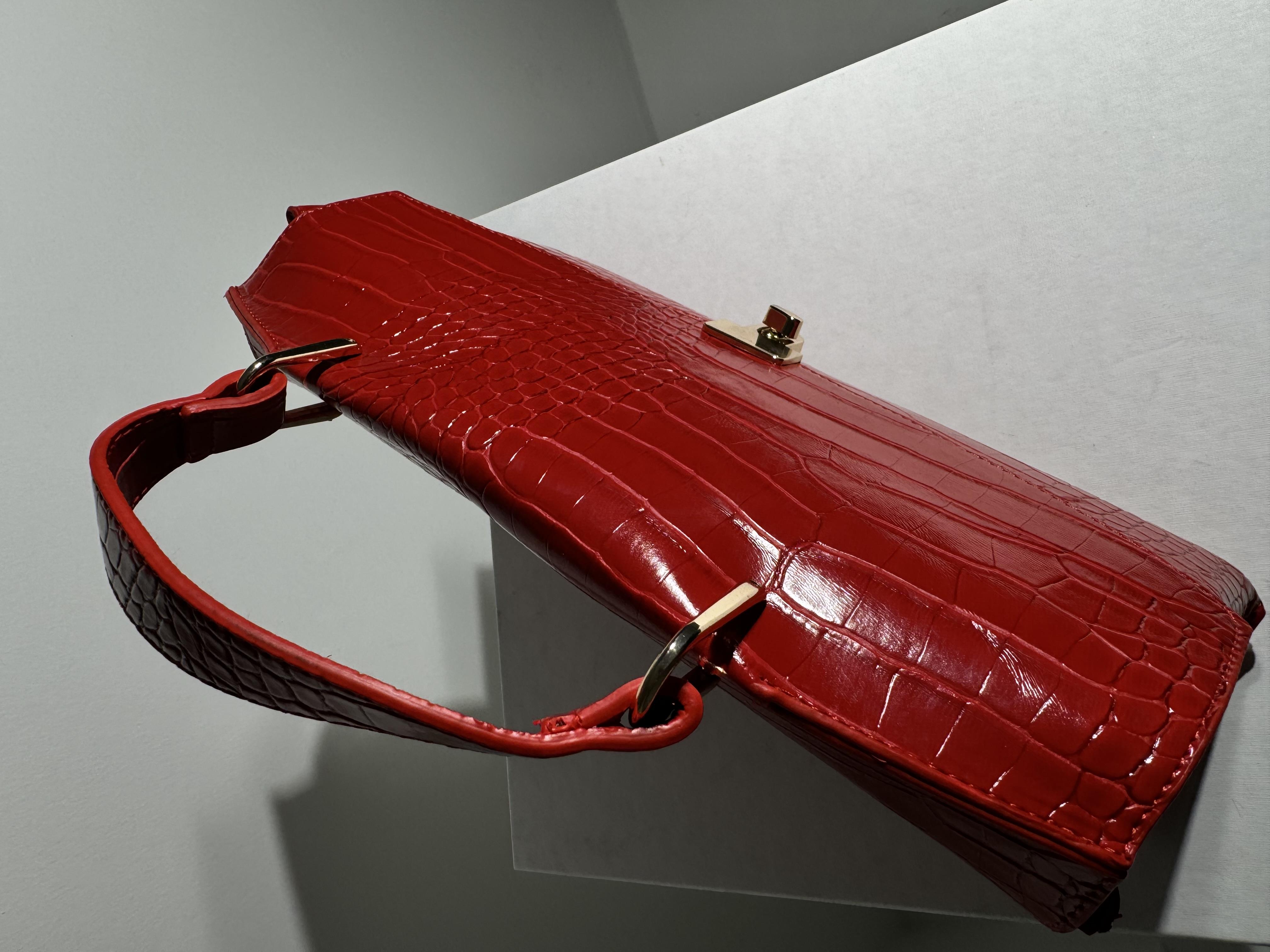 Krista Kırmızı Dikdörtgen Baget Çanta