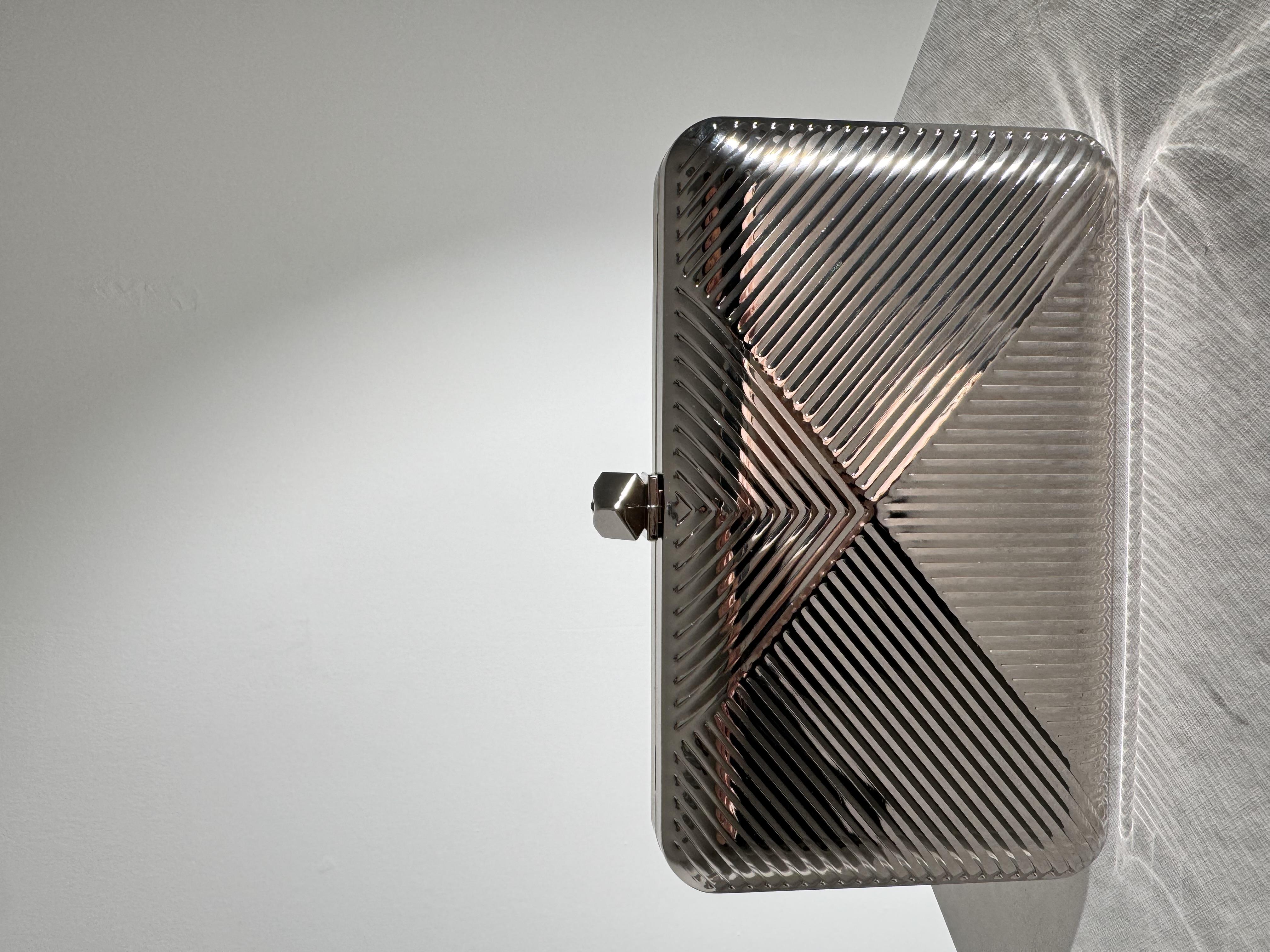 Metalik Gümüş Clutch Çanta 
