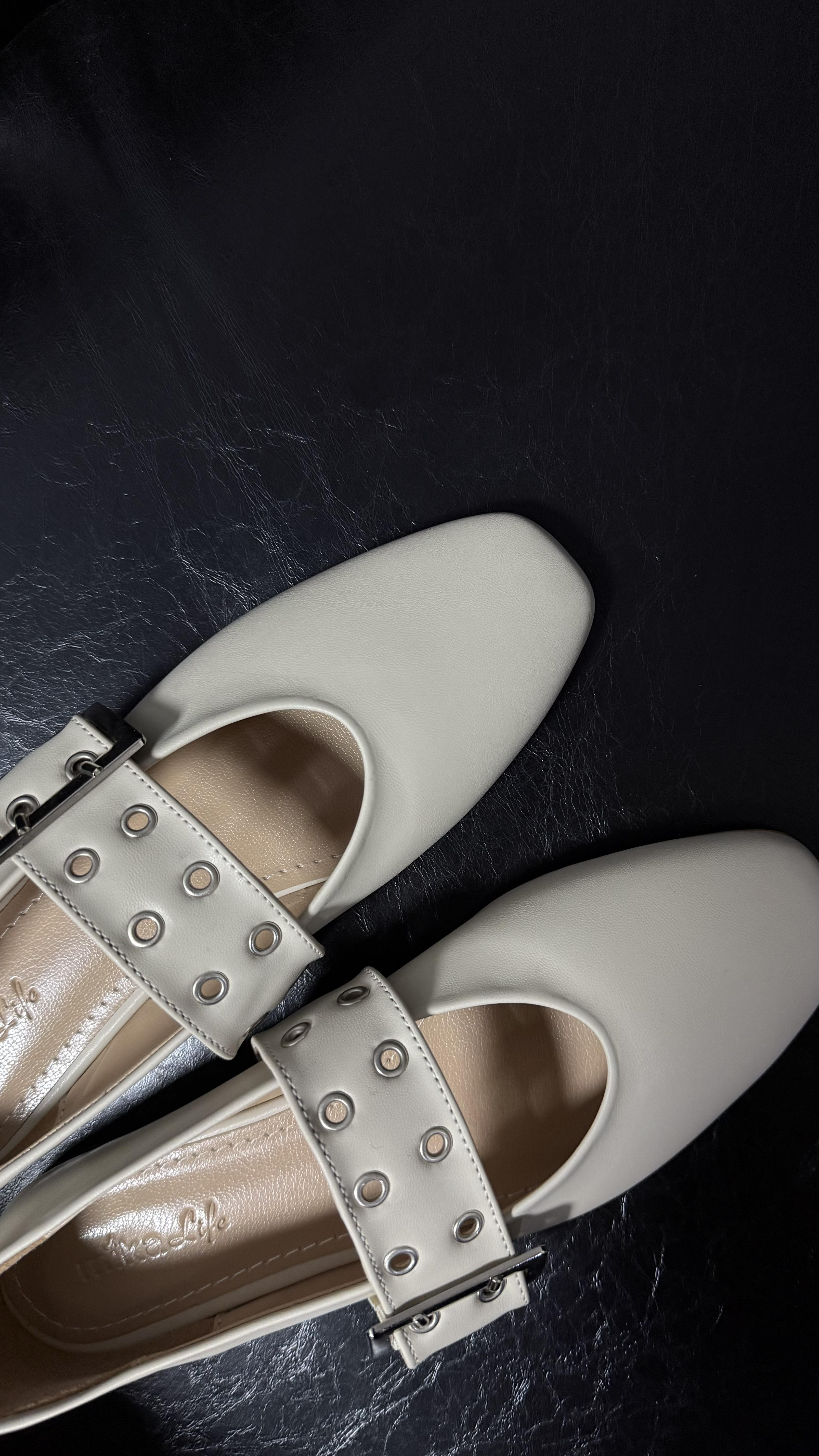 Minta Bej Kemerli Cilt Babet