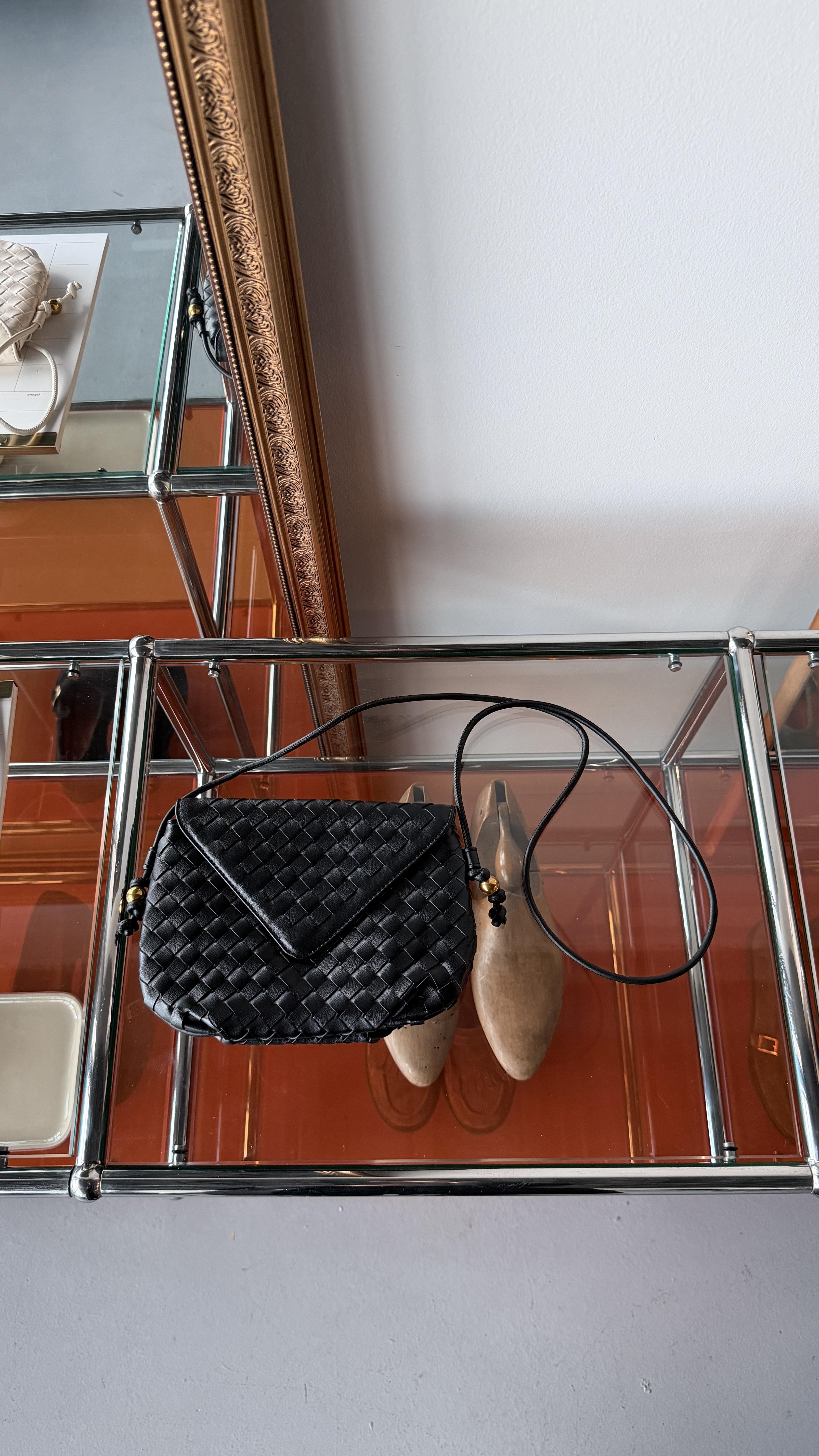 Noira Örgü Omuz Çantası