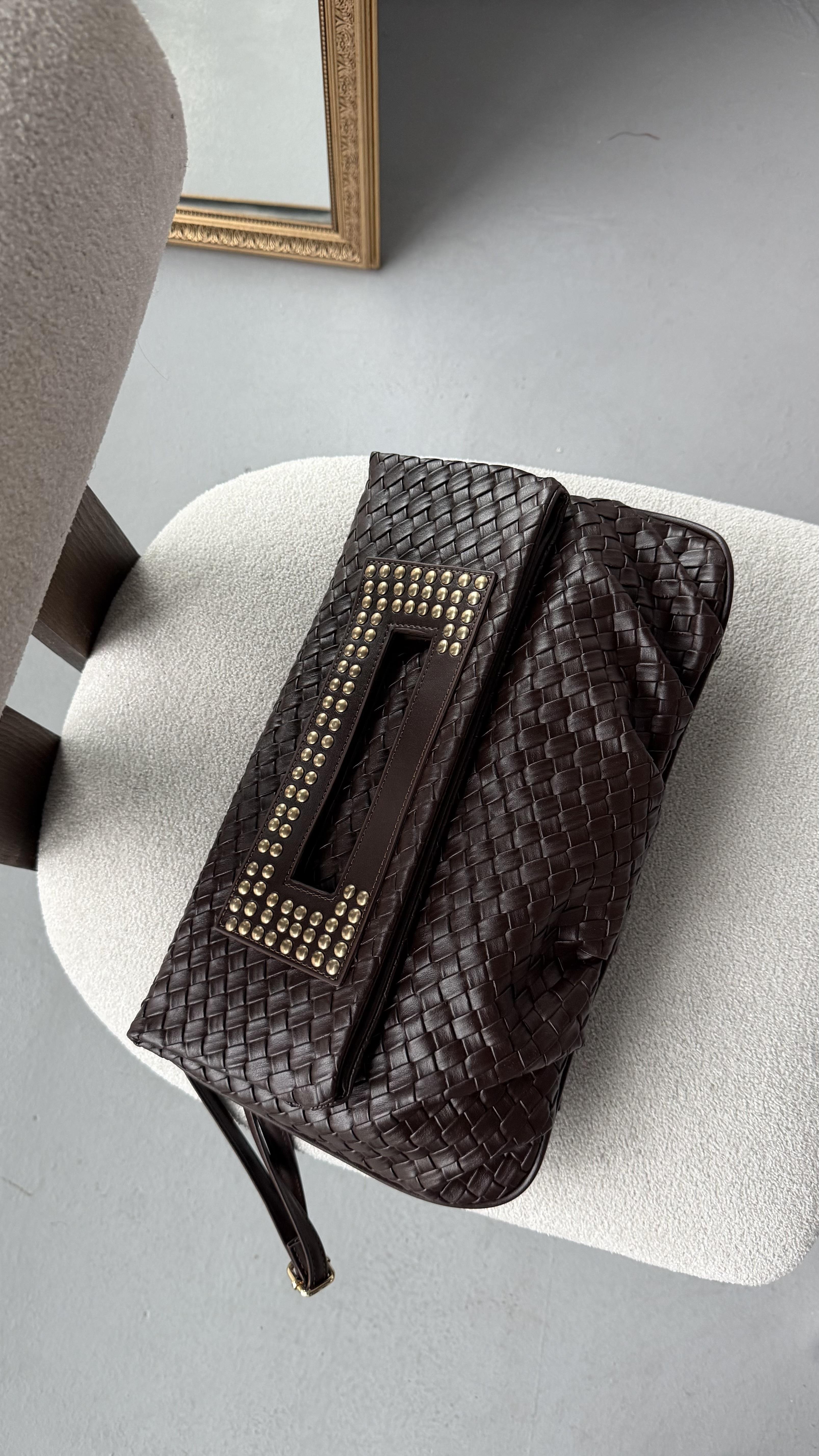 Quiet Rouge Acıkahve Örgü Deri Clutch Çanta
