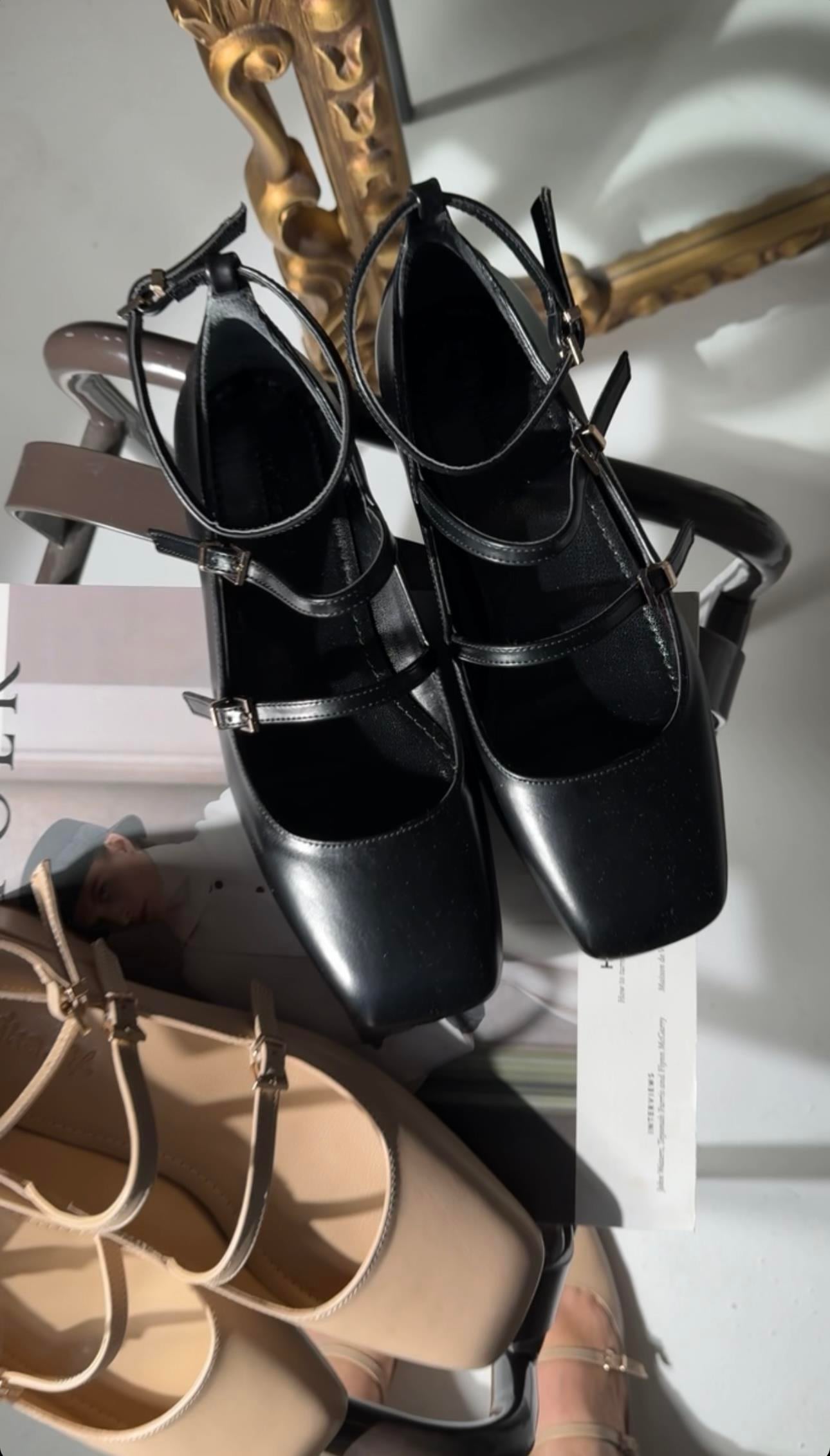 Rita Siyah 3 Bantlı Topuklu Ayakkabı