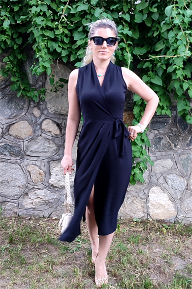 LÜX KALİTE MİDİ BOY KOLSUZ ANVELOP ELBİSE SİYAH