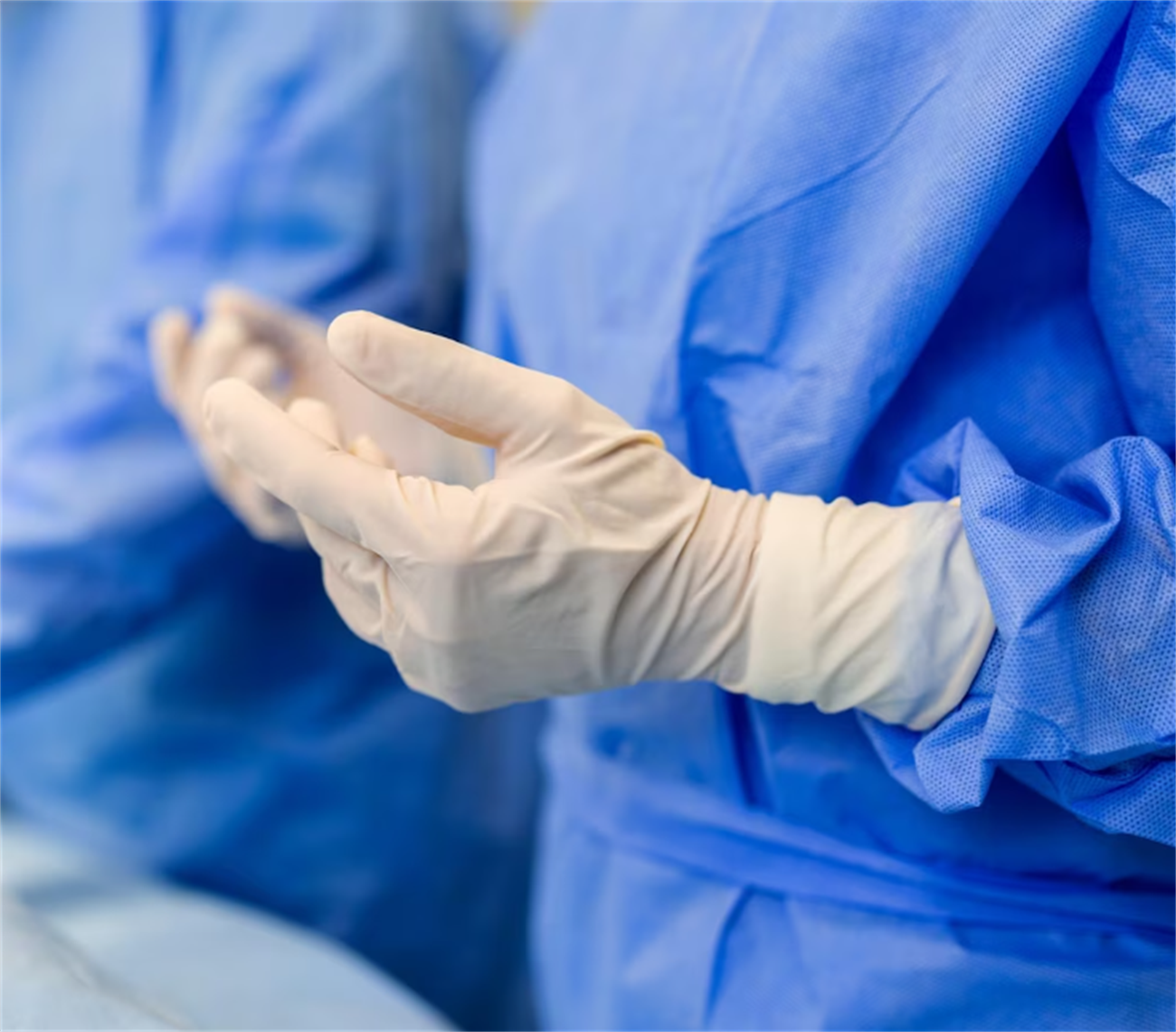 Lateks Cerrahi Eldiven Steril Pudrasız 1 Kutu 50 Çift 