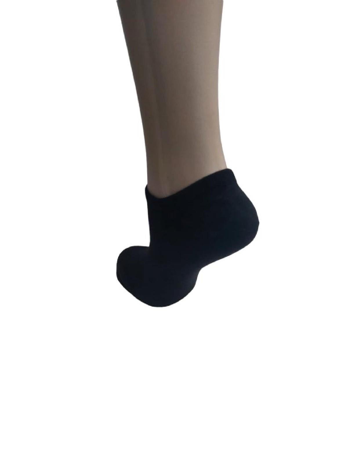 4LÜ BAMBU DİKİŞSİZ SNEAKER KADIN ÇORABI