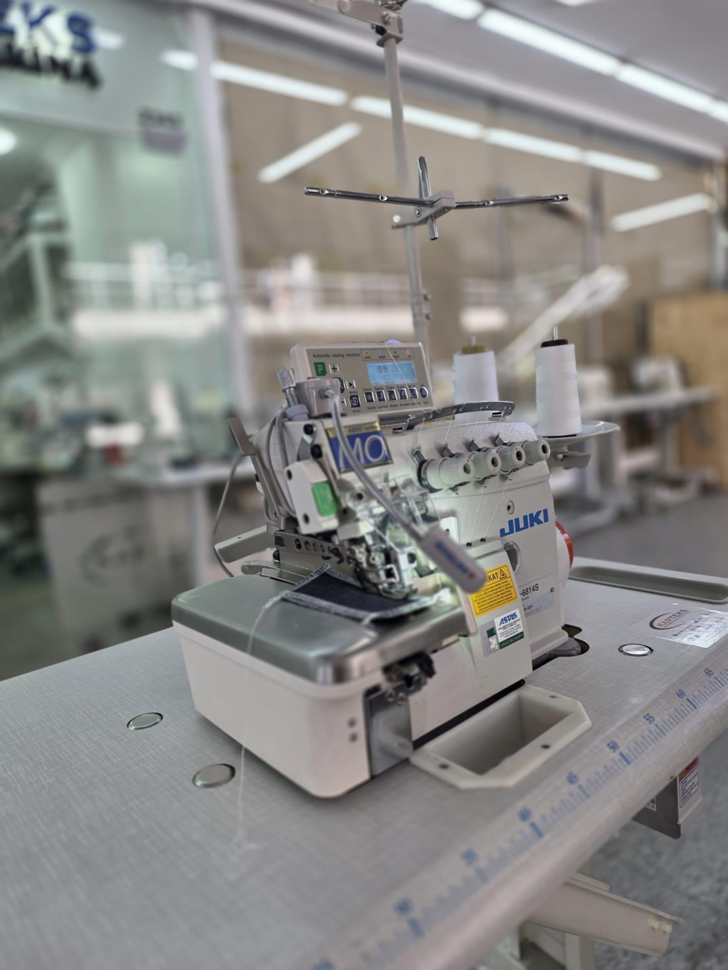 JUKİ MO-6814S OTOMATİK 4 İPLİK AKILLI OVERLOK MAKİNASI