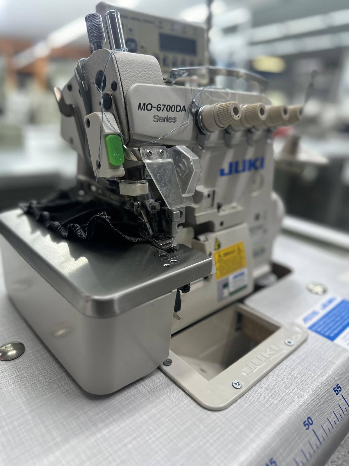 JUKİ OTOMATİK OVERLOK MAKİNASI
