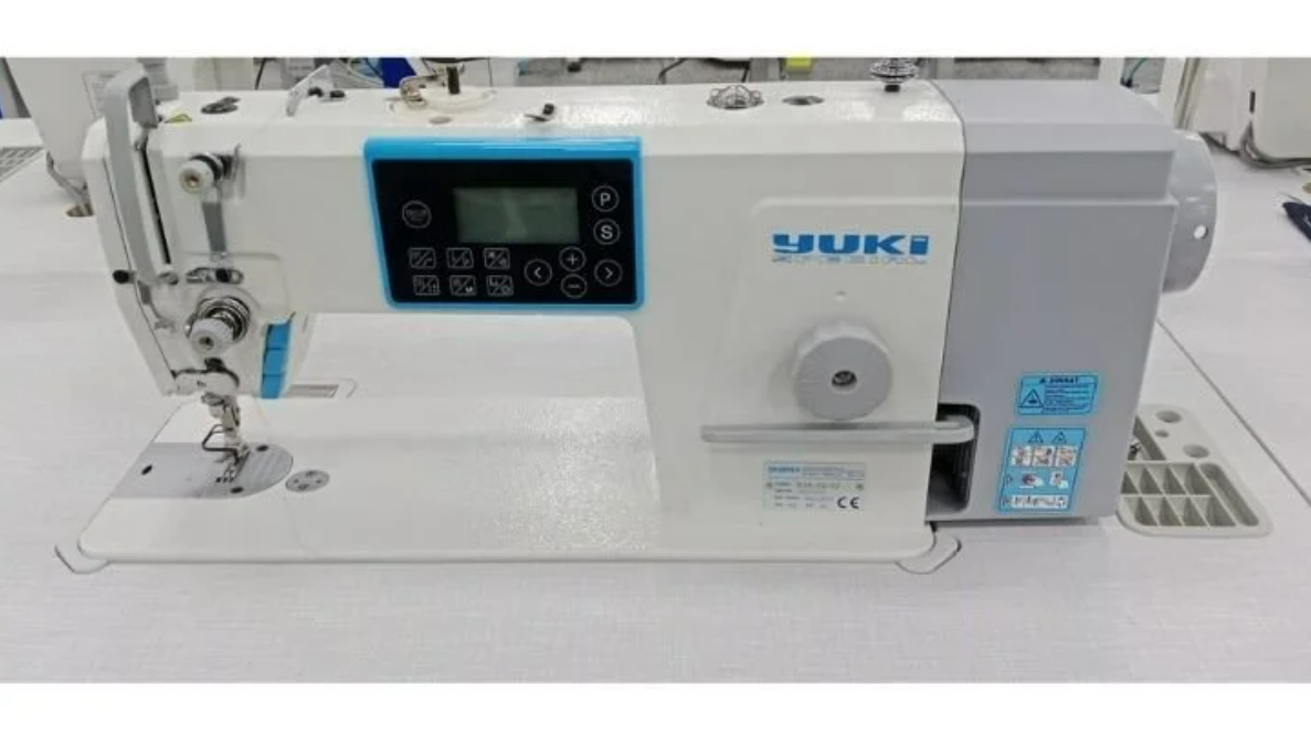 YUKİ B1A-4G-2 Düz Makine İplik Kesicili