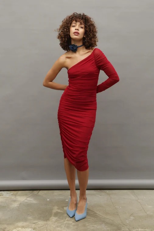 bordo kıyafetler