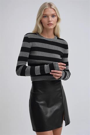 Çizgili Desen Crop Triko Kazak 1400