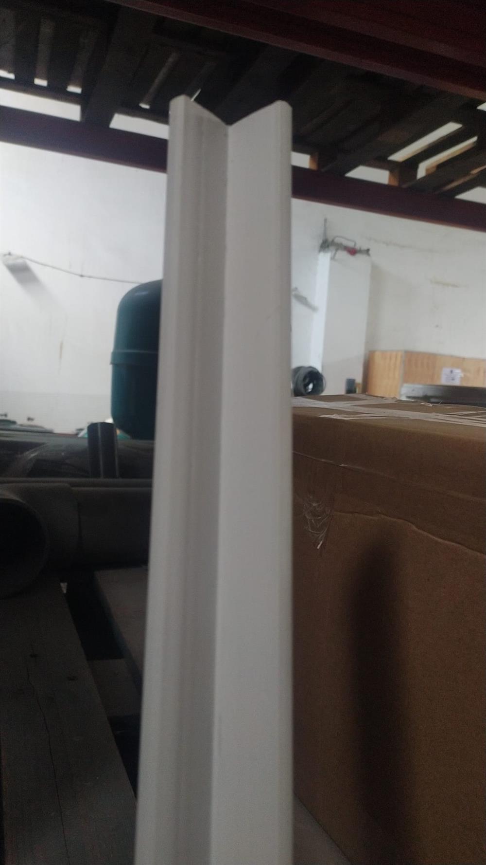 Gemaş Havuz Taşma Izgarası Kanal Kenar Profili