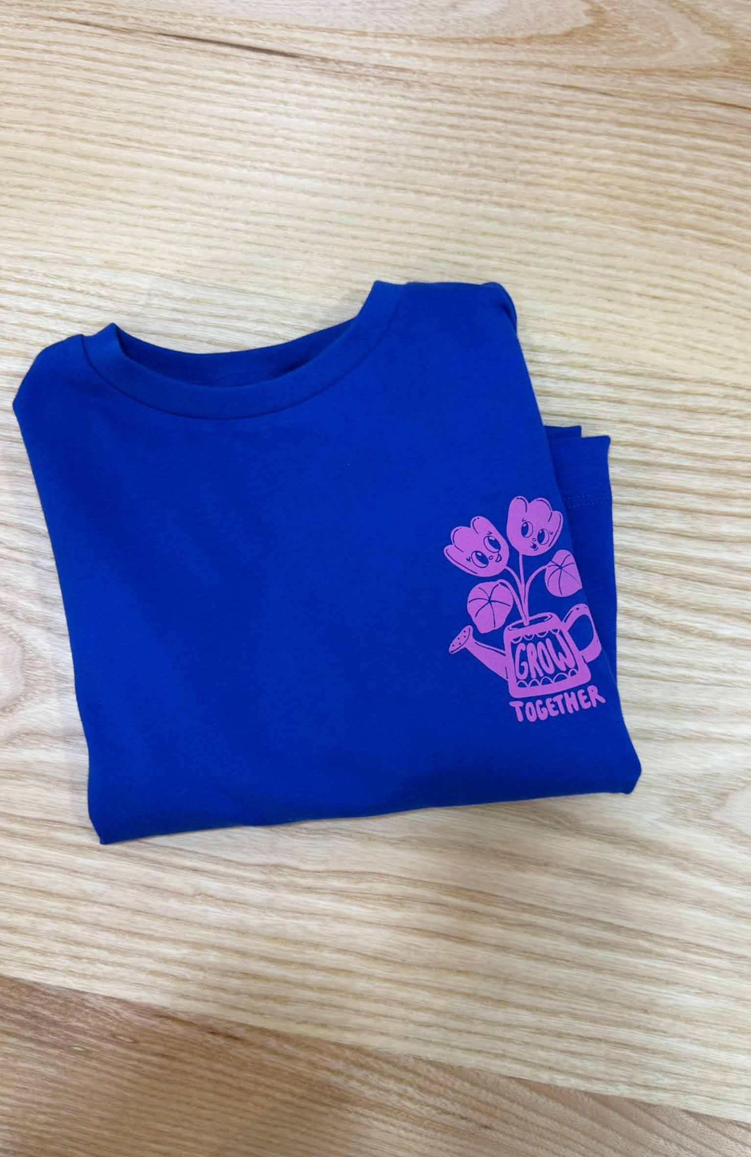 C2315 PEMBE BASKILI SAKS MAVİ T-SHIRT