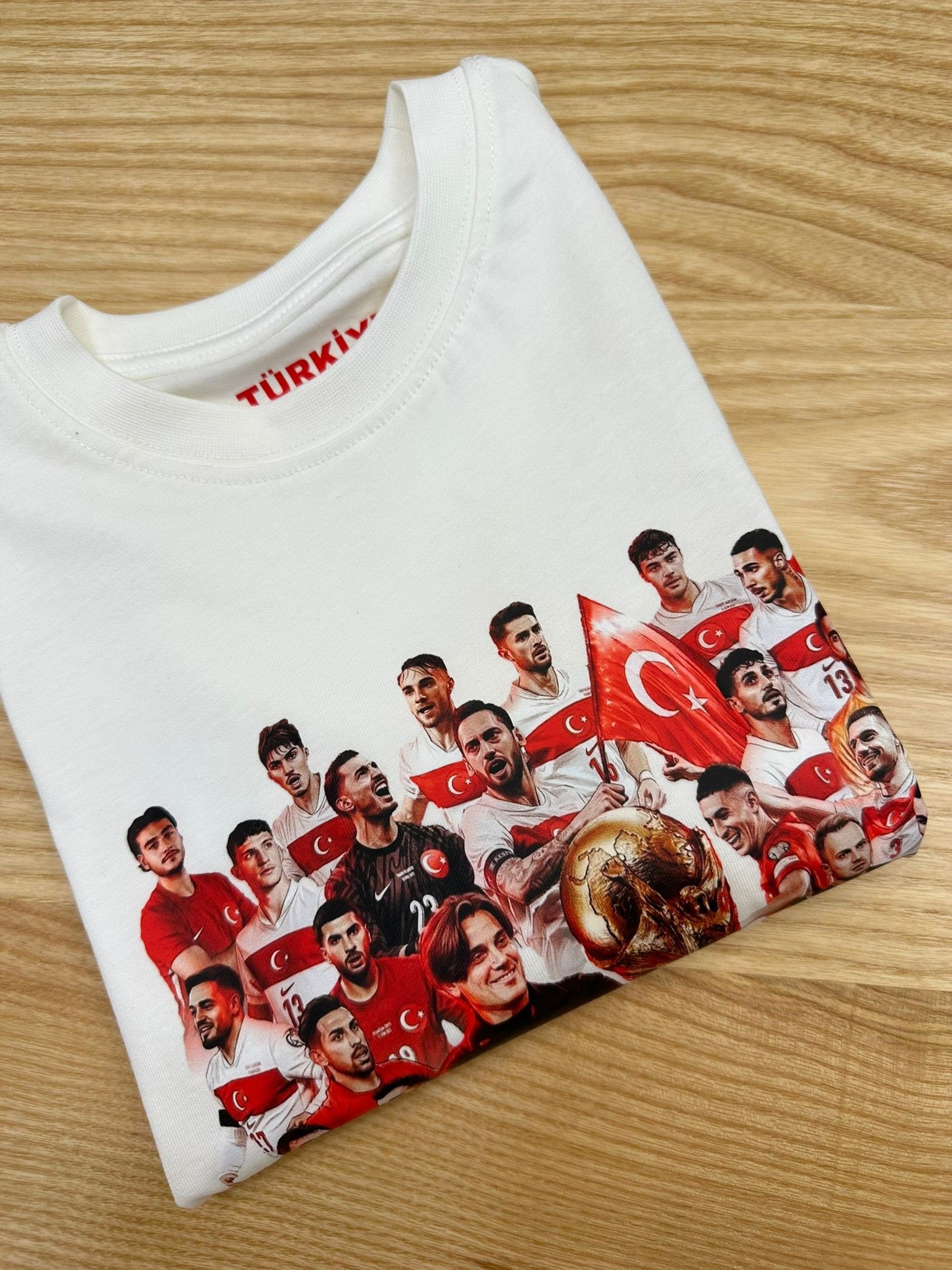 C2416 DÜNYA KUPASI BASKILI BEYAZ T-SHIRT